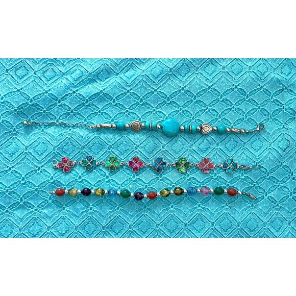 3 Colorful Beaded & Clover Bracelets - Picture 3 of 6